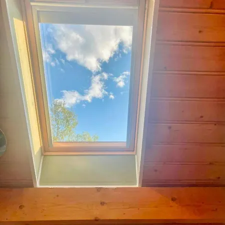 Luci Apartma *